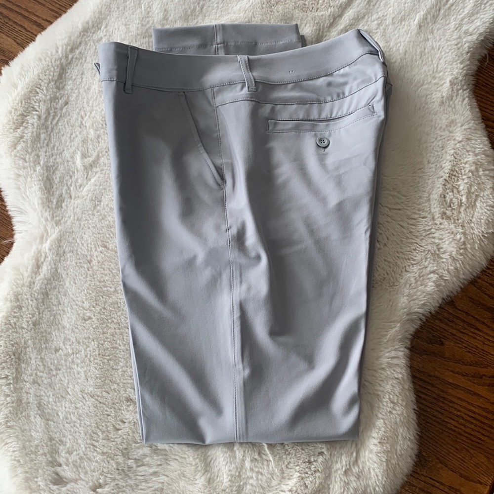NWOT. Men’s golf pant
